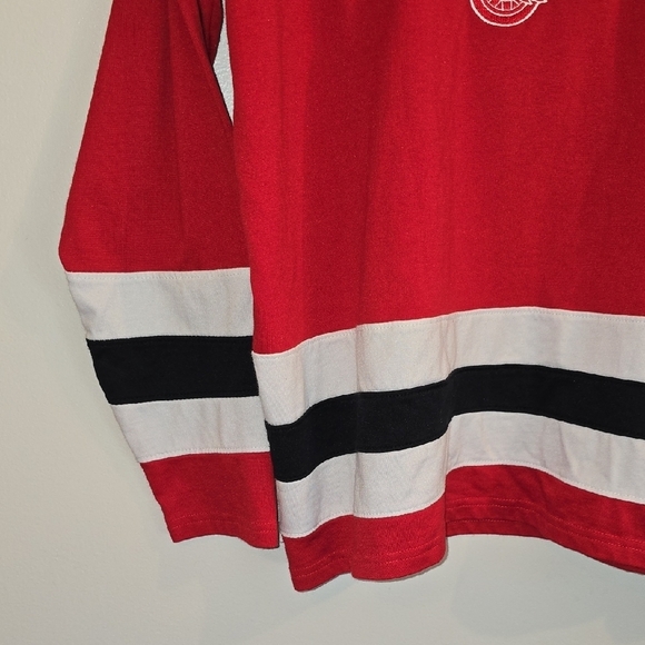 NHL Red Wings Red Long Sleeve Tee LOT L - Picture 4 of 5